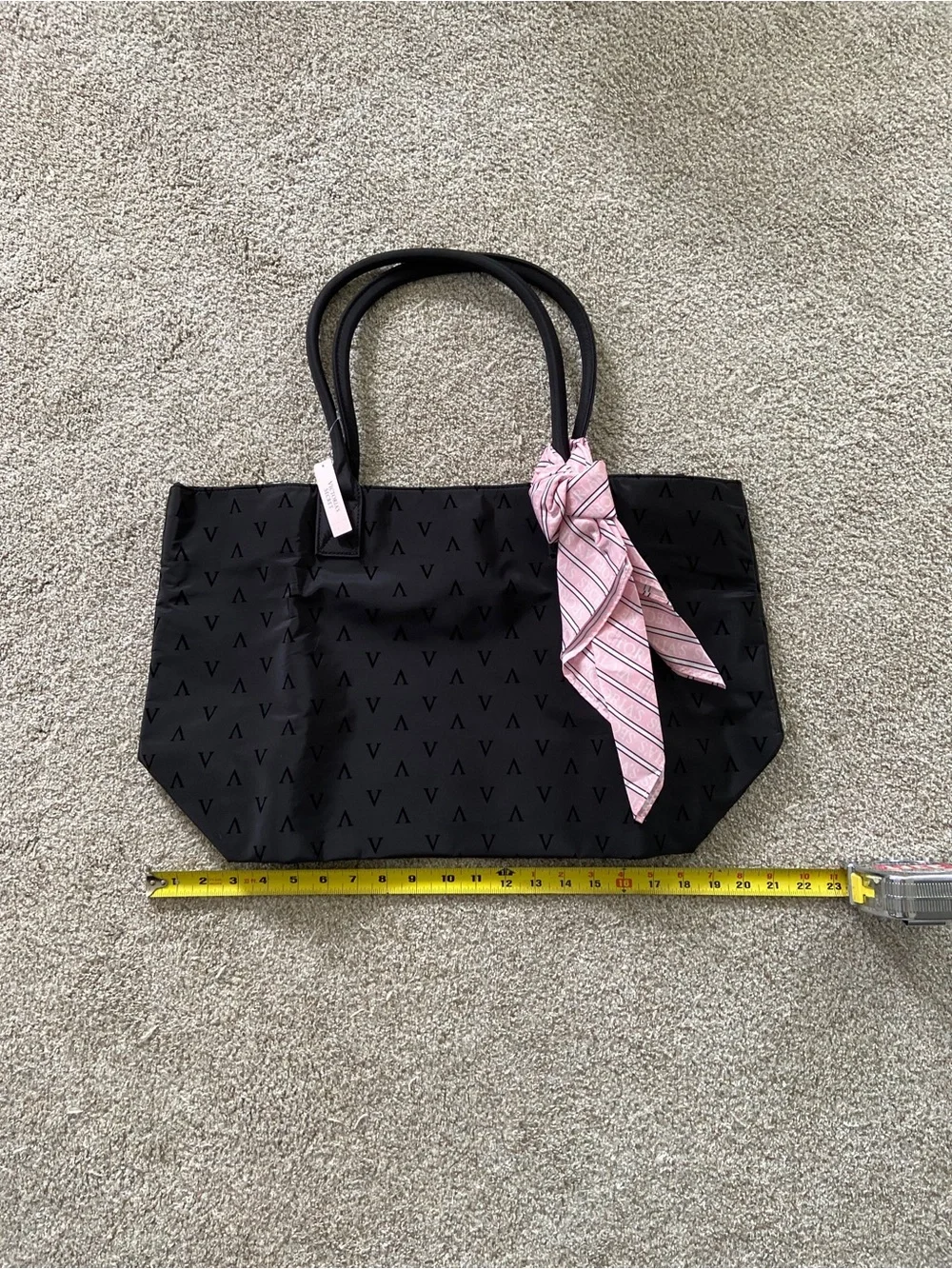 Victoria Secret Black Bag with Pink Scarf NWT - Picture 6 of 13